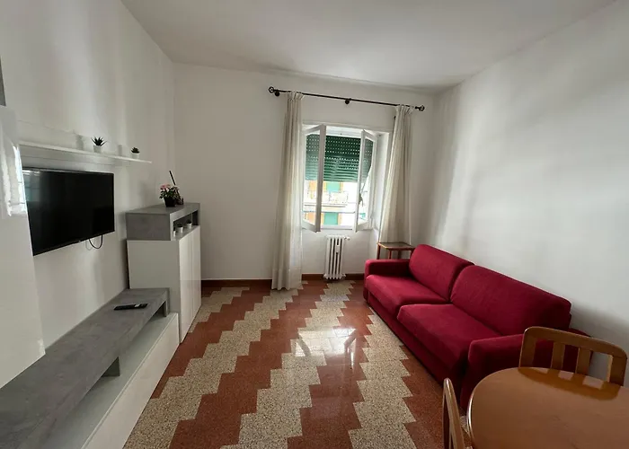 Silihome, Trastevere, Piazza Della Radio